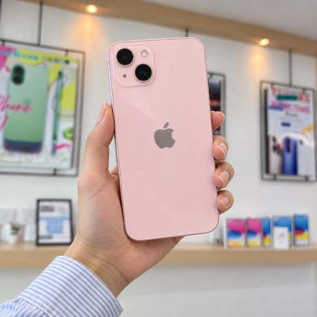 iPhone 13